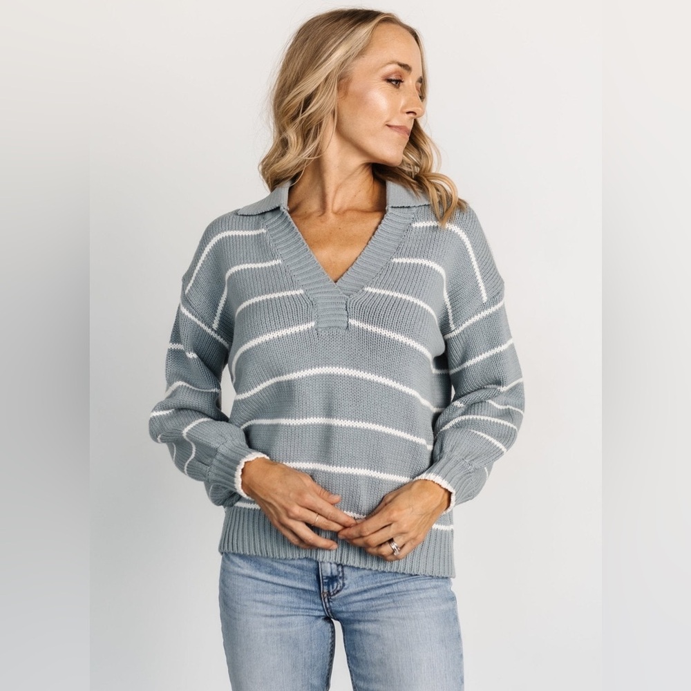 Baltic Born blue stripped sweater | size Large